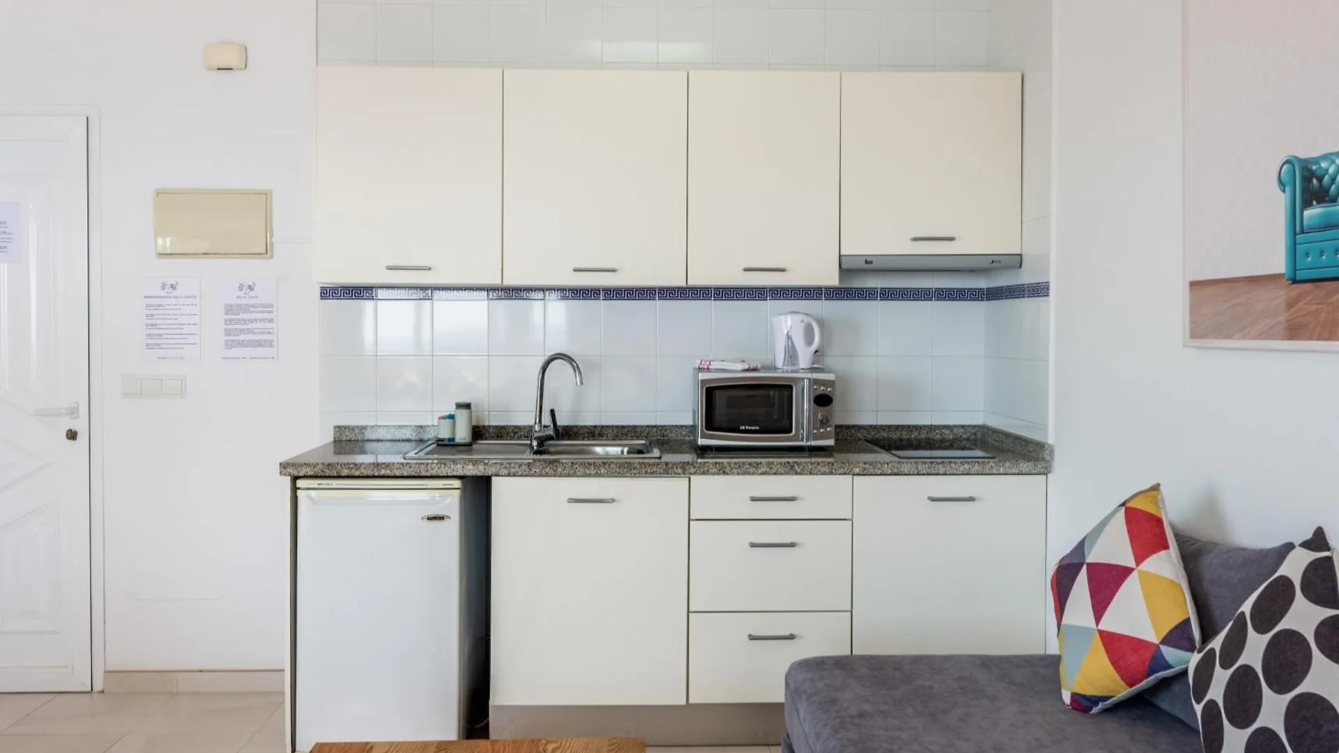 Lägenhetshotell Hotel Cenit & Apts Sol Y Viento Ibiza stad