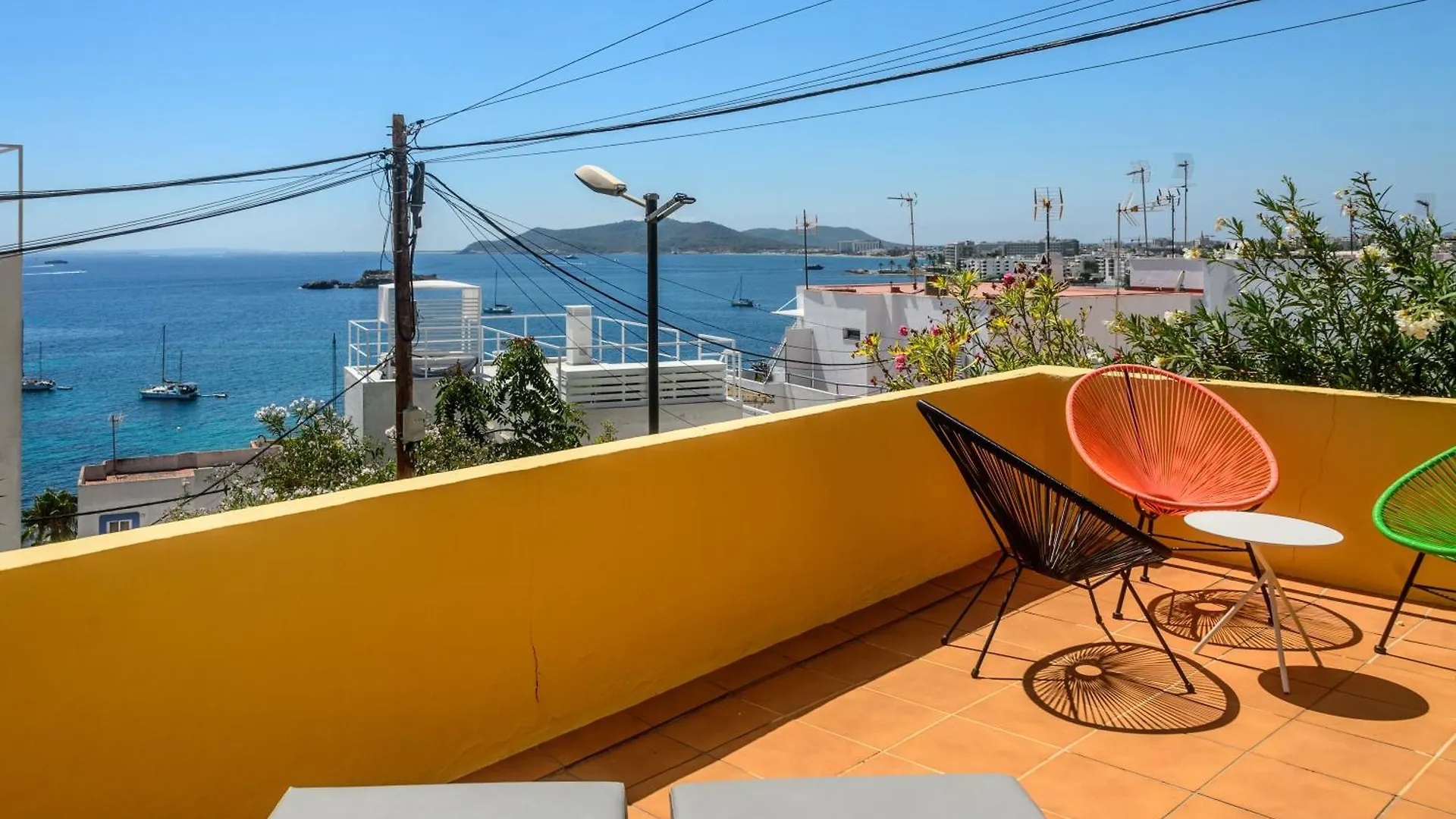 Hotel Cenit & Apts Sol Y Viento Ibiza Town