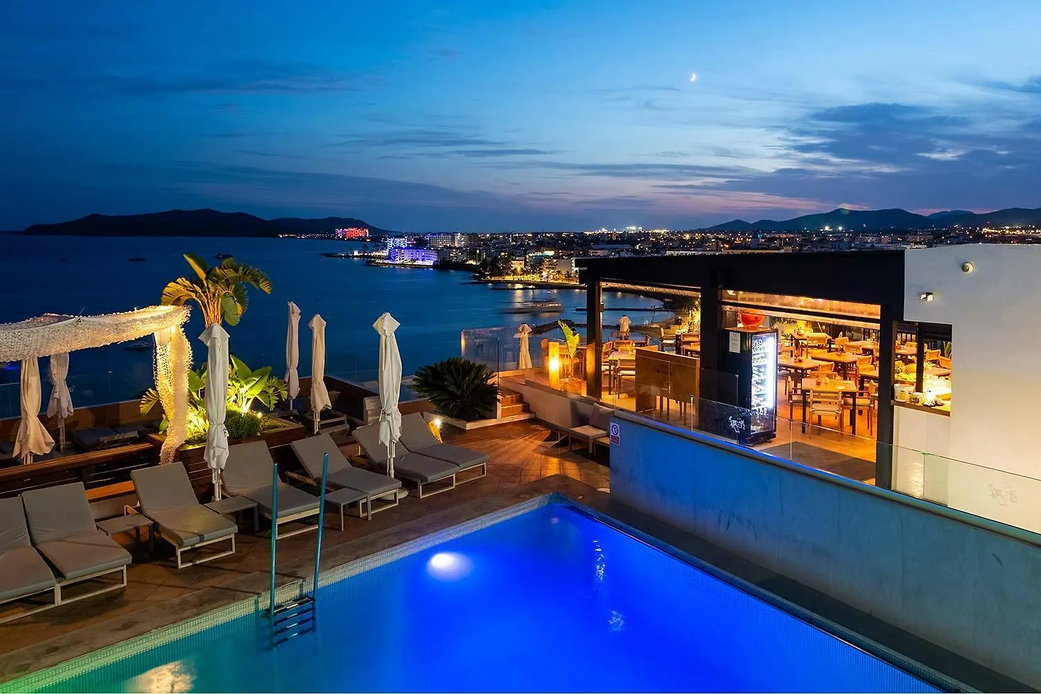 Hotel Cenit & Apts Sol Y Viento Ibiza Town