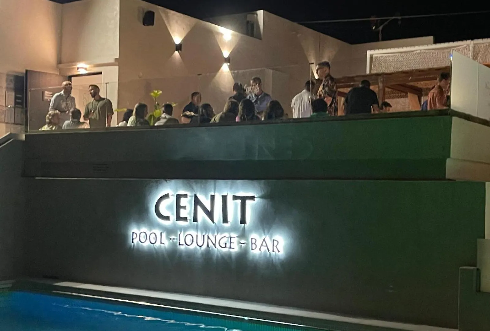 Lägenhetshotell Hotel Cenit & Apts Sol Y Viento Ibiza stad
